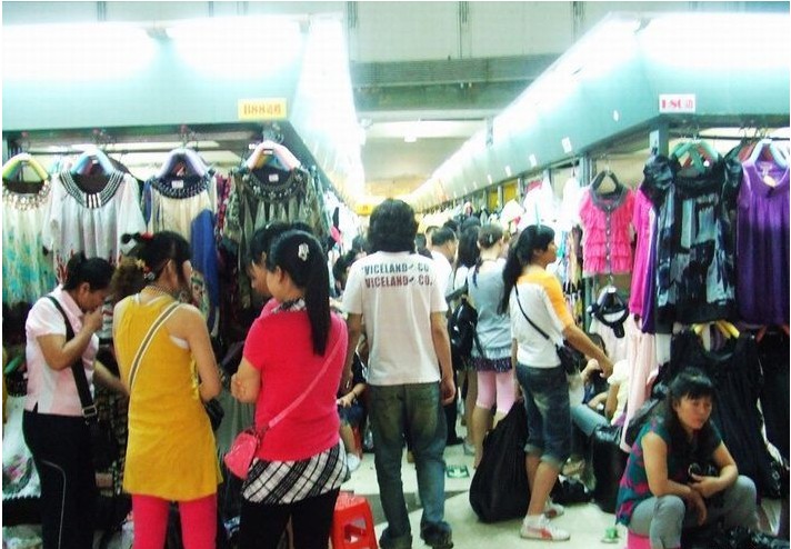 Xindadi Garment Wholesale Market | Business in Guangzhou