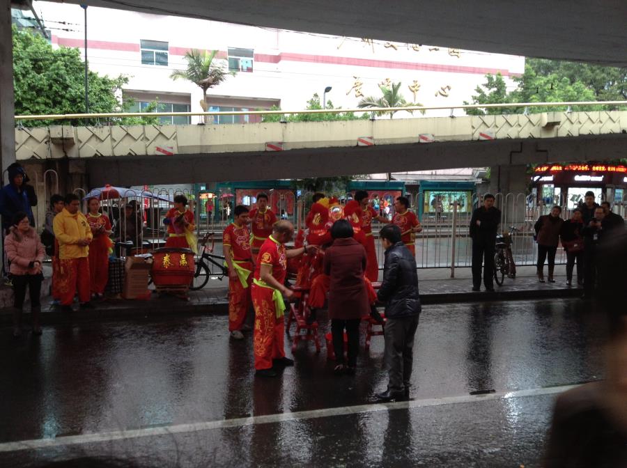 Markets Open with Lion Performances | Business in Guangzhou